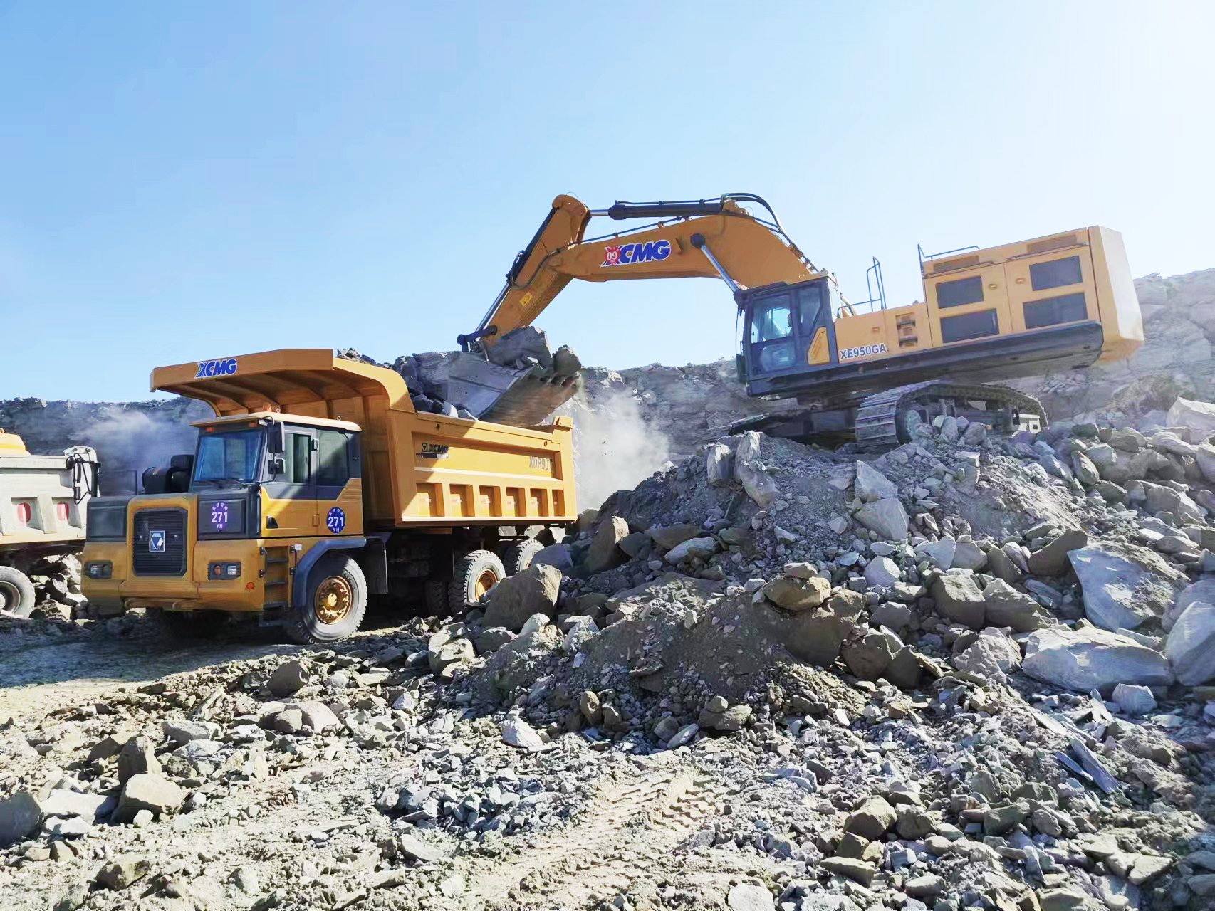 “黃金搭檔”—XE950GA與XDR90完美組合，高效賦能礦山開采